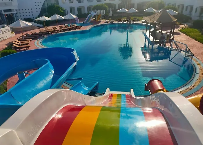 Uni Aqua Park Szálloda